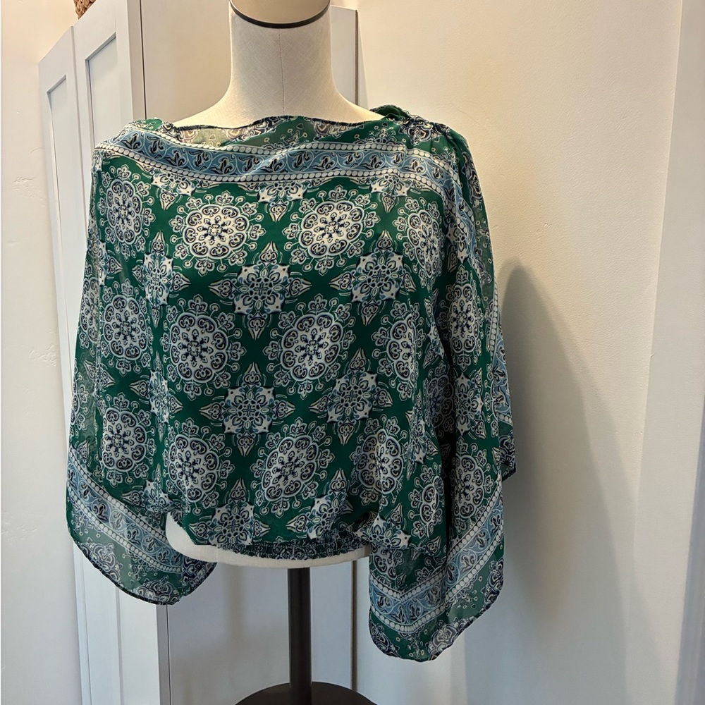 Max Studio Green and White Boho Medallion Blouse